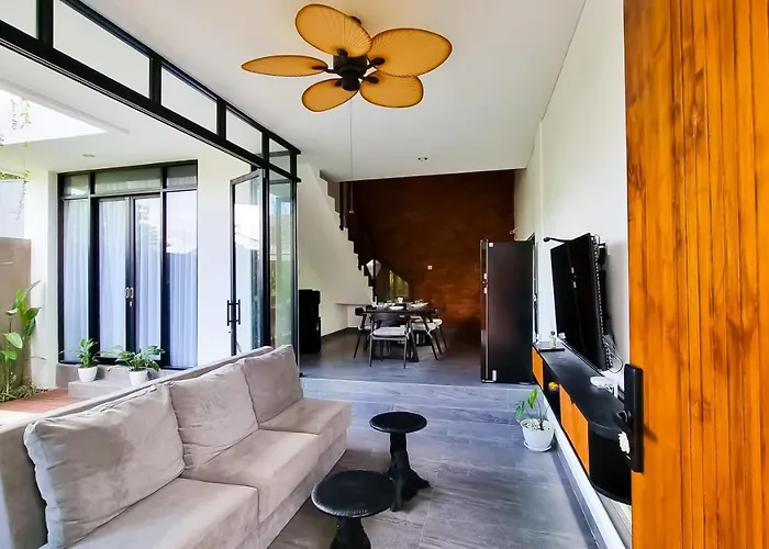 Cyber Jungle Villa *